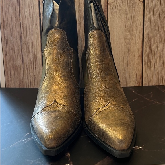 CASTA Twist Combo Heeled Boots in gold & olive, NIB, size 39 (8.5 US) - Picture 1 of 15